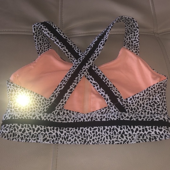 Lululemon Rack Pack Bra Miss Mosaic White / Posey Black White / Black - Picture 10 of 15